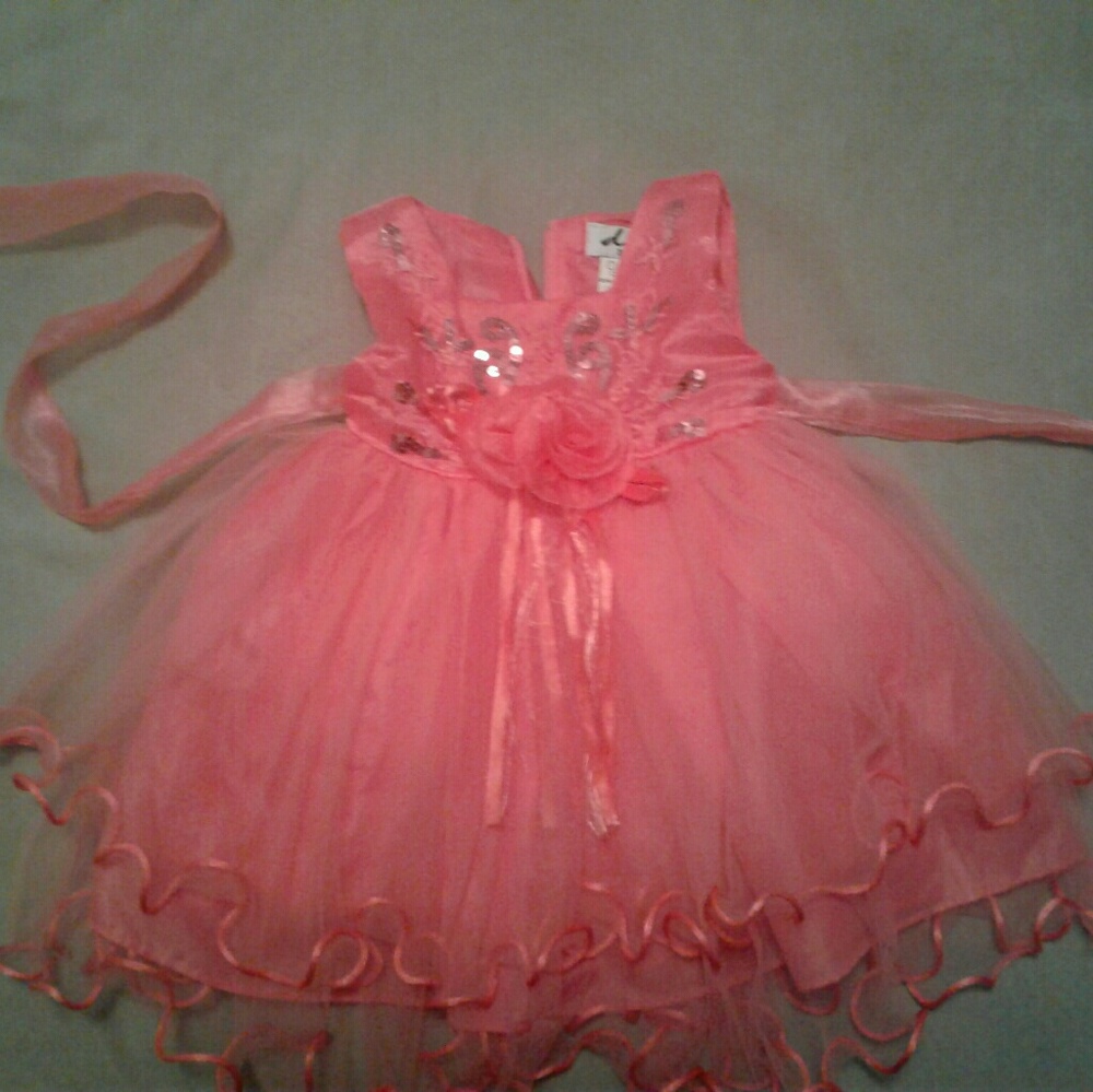 Diva brand dress